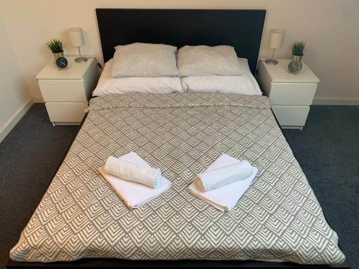 Little Tom Apartments Прага Экстерьер фото