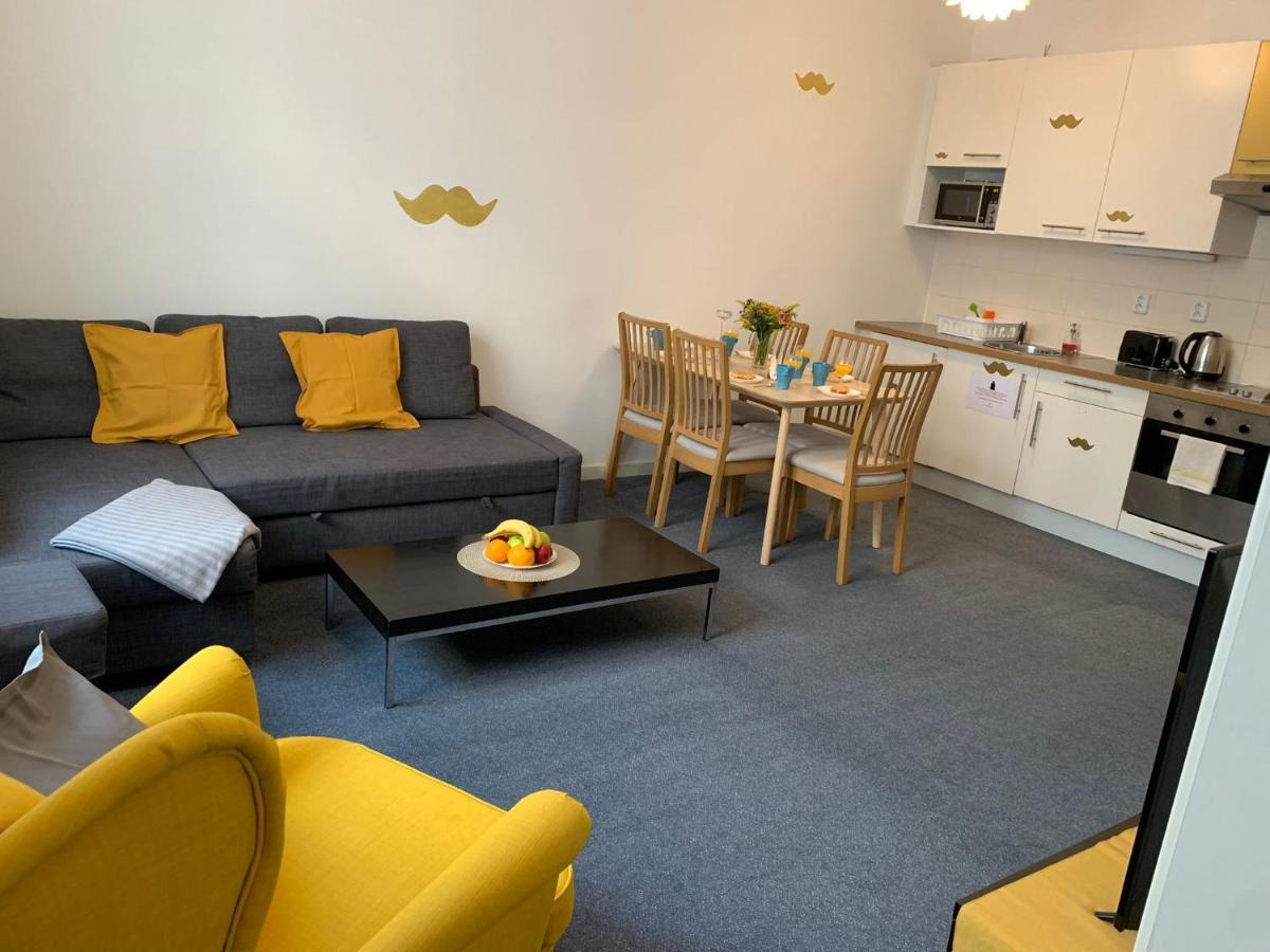 Little Tom Apartments Прага Экстерьер фото