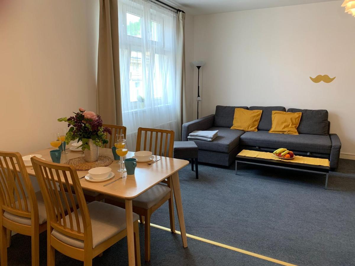 Little Tom Apartments Прага Экстерьер фото
