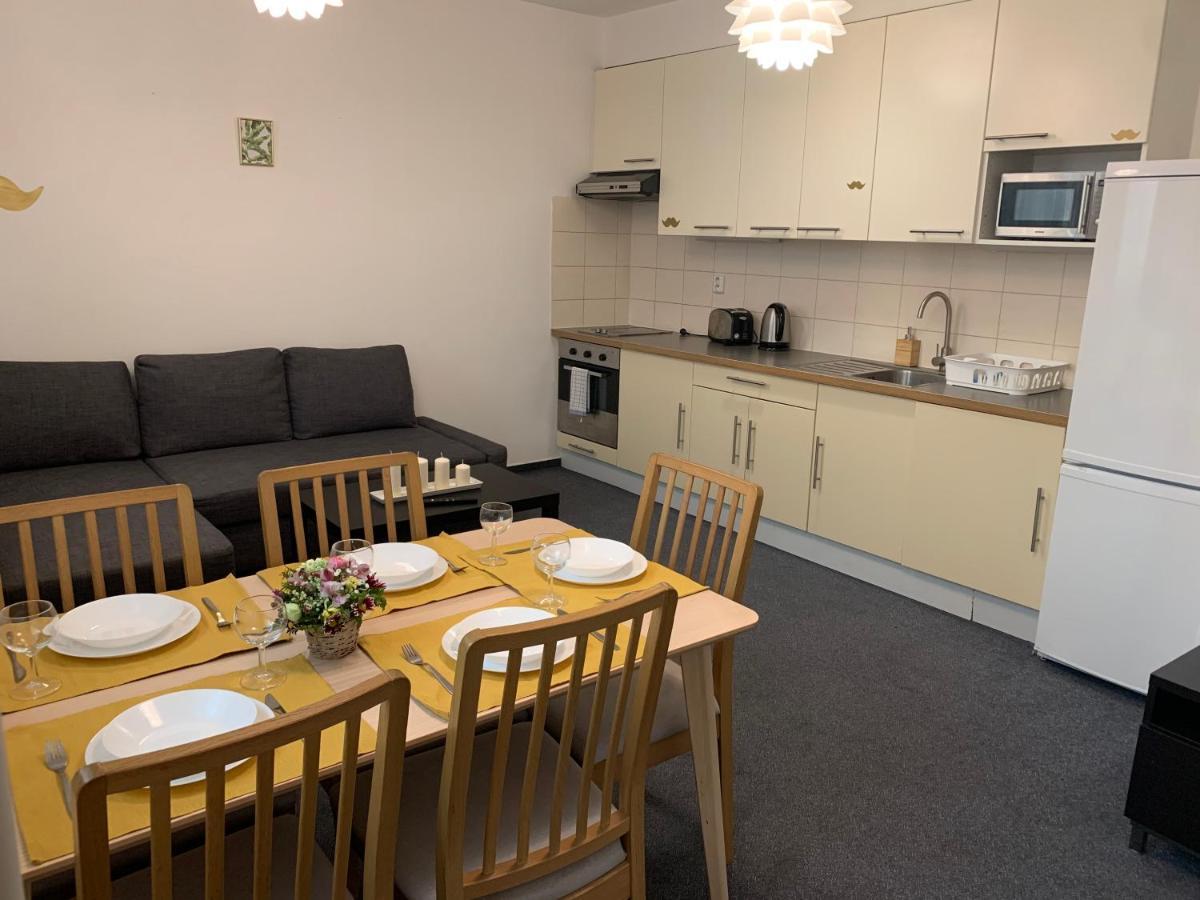 Little Tom Apartments Прага Экстерьер фото