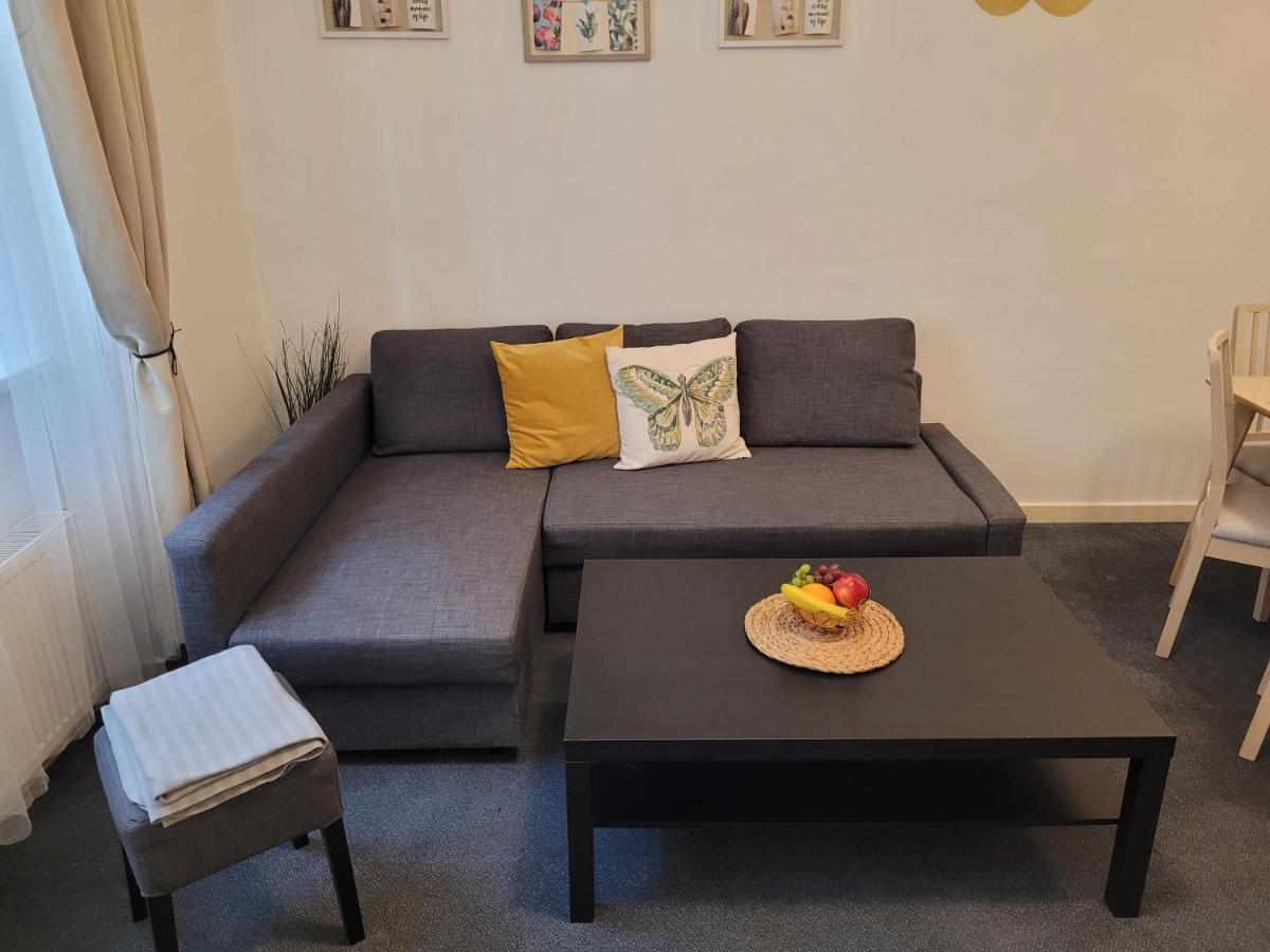 Little Tom Apartments Прага Экстерьер фото